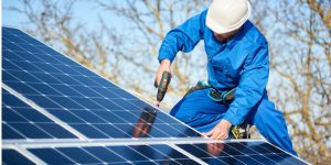 Installation Maintenance Panneaux Solaires Photovoltaïques à Montbrun-les-Bains